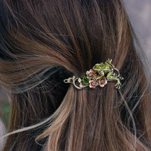 Load image into Gallery viewer, Enamel Silver Frog Barrette B520