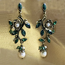 Load image into Gallery viewer, Emerald Green Crystal Floral Earrings – E1186-EM