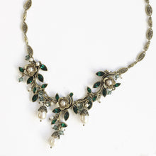 Load image into Gallery viewer, Emerald Green Crystal Floral Necklace – N1186-EM