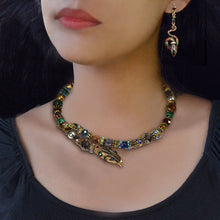 Load image into Gallery viewer, Snake Serpent Earrings E701