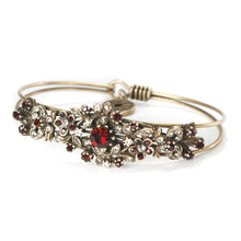 Load image into Gallery viewer, Delicate Victorian Starlight Bracelet OL_BR356 - Sweet Romance Wholesale