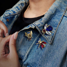 Load image into Gallery viewer, Red White Blue Crystal Bee Pin Set of 3 - Sweet Romance Wholesale
