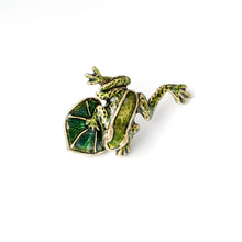 Load image into Gallery viewer, Frog Pin P663 - Sweet Romance Wholesale