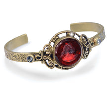 Load image into Gallery viewer, Alycia Intaglio Bracelet BR490 - Sweet Romance Wholesale