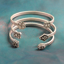 Load image into Gallery viewer, Victorian Elements Bracelet - Sweet Romance Wholesale