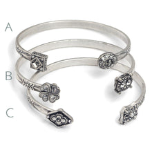 Load image into Gallery viewer, Victorian Elements Bracelet - Sweet Romance Wholesale
