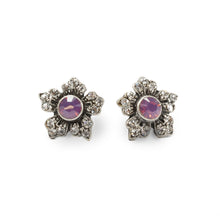Load image into Gallery viewer, Jasmine Flowers Stud Earrings E1152 - Sweet Romance Wholesale