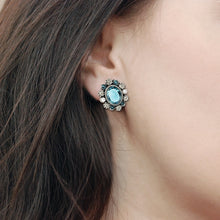 Load image into Gallery viewer, Geneva Jewel Earrings E1260 - Sweet Romance Wholesale