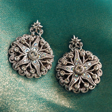 Load image into Gallery viewer, Sea Stars Crystal Earrings E1349 - Sweet Romance Wholesale