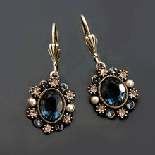 Load image into Gallery viewer, Oval Crystal Classic Earrings E1444 - Sweet Romance Wholesale