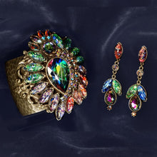 Load image into Gallery viewer, Vintage Opal Glass Earrings E3156 - Sweet Romance Wholesale