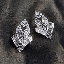 Load image into Gallery viewer, Art Deco Vee Baguette Crystal Earrings E763 - Sweet Romance Wholesale