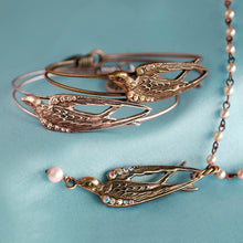 Load image into Gallery viewer, Swallow and Pearls Necklace - Sweet Romance Wholesale