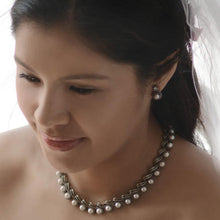 Load image into Gallery viewer, Iconic 1950s Collar Necklace - Sweet Romance Wholesale