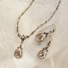 Load image into Gallery viewer, Crystal Pear Teardrop Necklace N1170 - Sweet Romance Wholesale