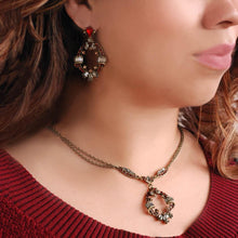 Load image into Gallery viewer, Crystal Loop Necklace N1286 - Sweet Romance Wholesale