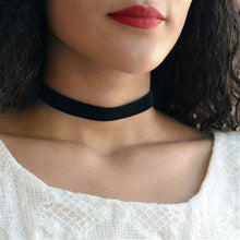 Load image into Gallery viewer, Black Velvet Choker Necklace N1482 - Sweet Romance Wholesale