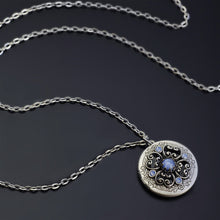 Load image into Gallery viewer, Vintage Star Sapphire Silver Locket - Sweet Romance Wholesale