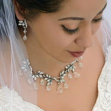 Load image into Gallery viewer, Silver Vintage Crystal Statement Necklace - Sweet Romance Wholesale