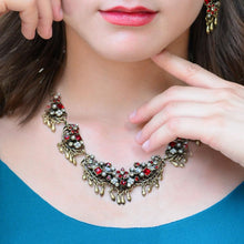 Load image into Gallery viewer, Somerset Garnet Statement Necklace - Sweet Romance Wholesale