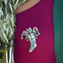 Load image into Gallery viewer, Christmas Kitty Stocking Pin P306 - Sweet Romance Wholesale