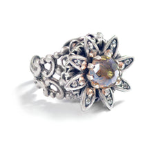 Load image into Gallery viewer, Silver Wild Flower Daisy Ring - Sweet Romance Wholesale
