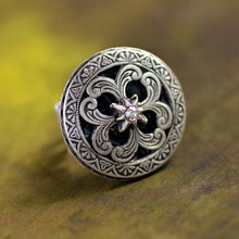 Load image into Gallery viewer, Celtic Sun and Star Ring R560 - Sweet Romance Wholesale