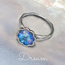 Load image into Gallery viewer, Vintage Crystal Flower Ring - Sweet Romance Wholesale