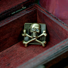 Load image into Gallery viewer, Skull &amp; Crossbones Pin P653 - Sweet Romance Wholesale